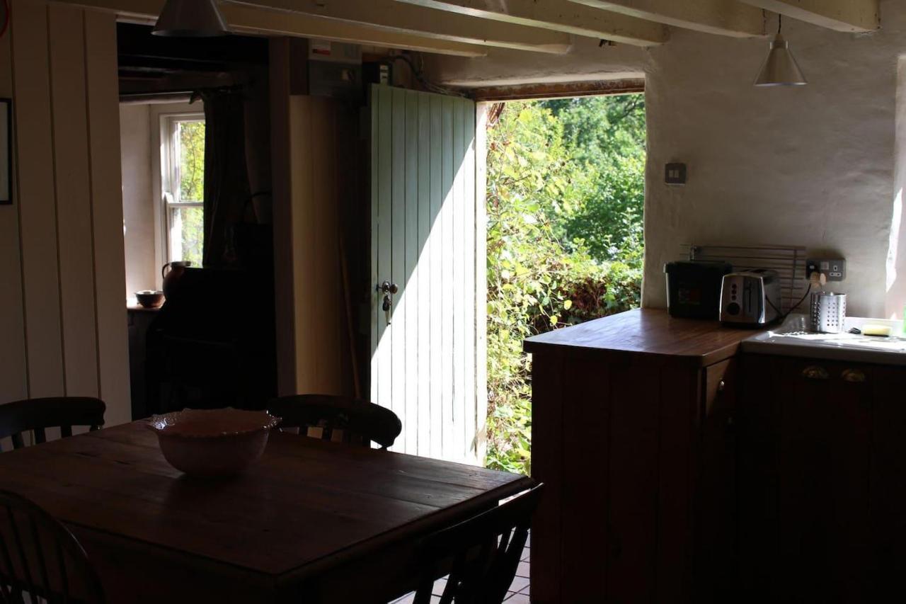 Relaxing Pet Friendly 2-Bed Cottage In Rhandirmwyn Llandovery Exterior photo